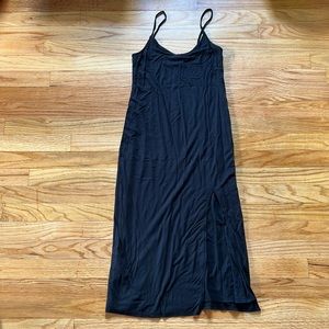 Abercrombie Ribbed Knit midi dress with slit, black size small